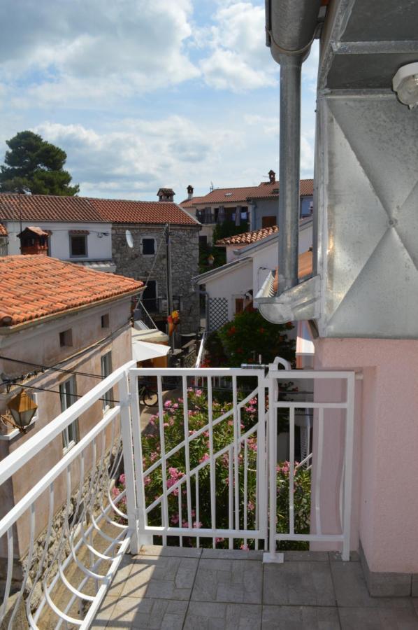 Ribar 2 Apartment Njivice Exterior photo